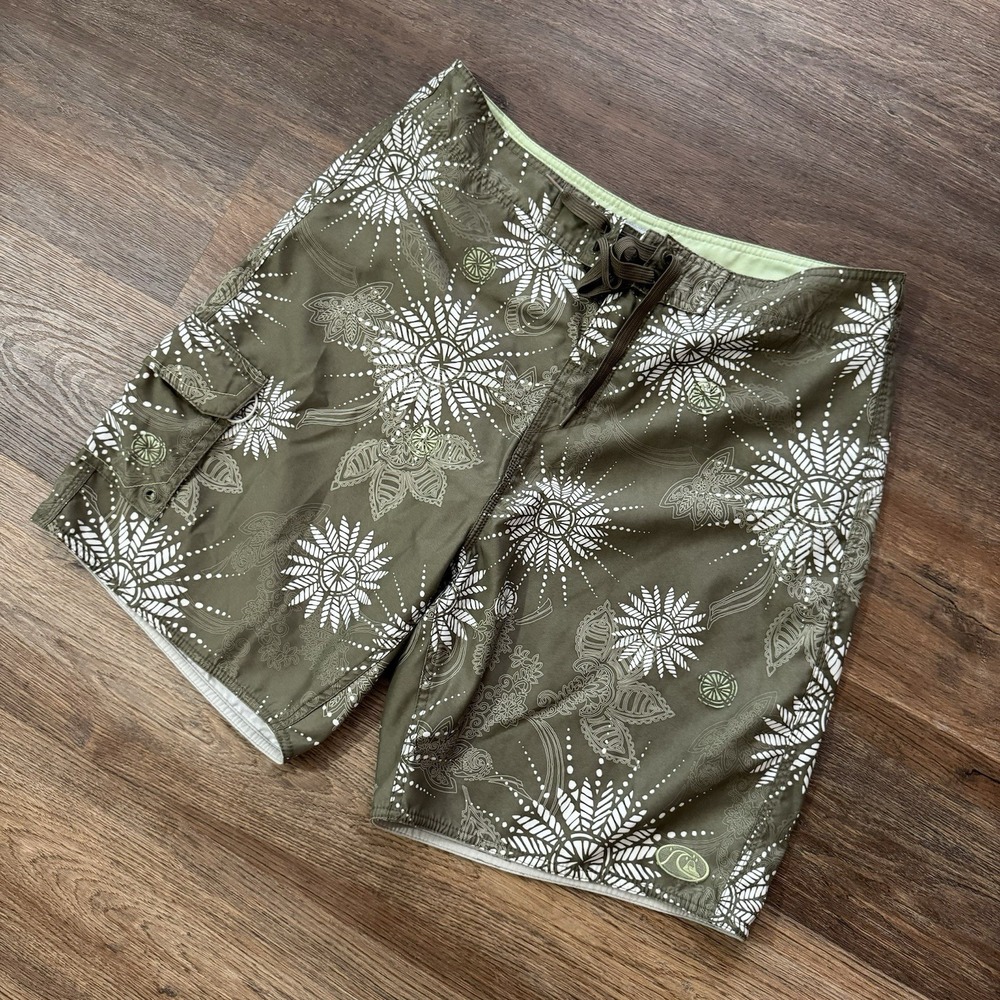 Quicksilver Silver Edition Green Board Shorts Swim Trunks Mens Sz 34 Floral Surf